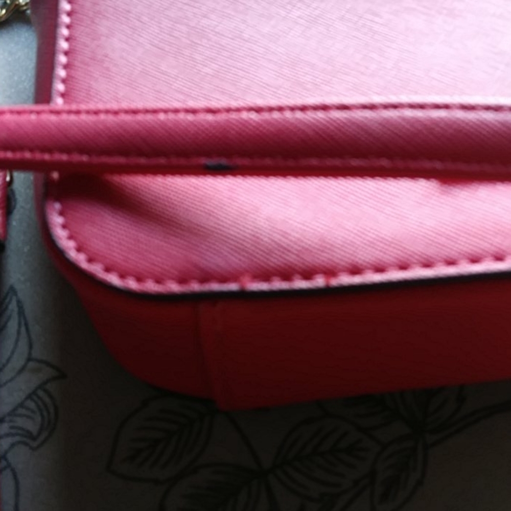 NEW YORK & COMPANY Coral Shoulder/Cross Body Bag - Picture 10 of 11